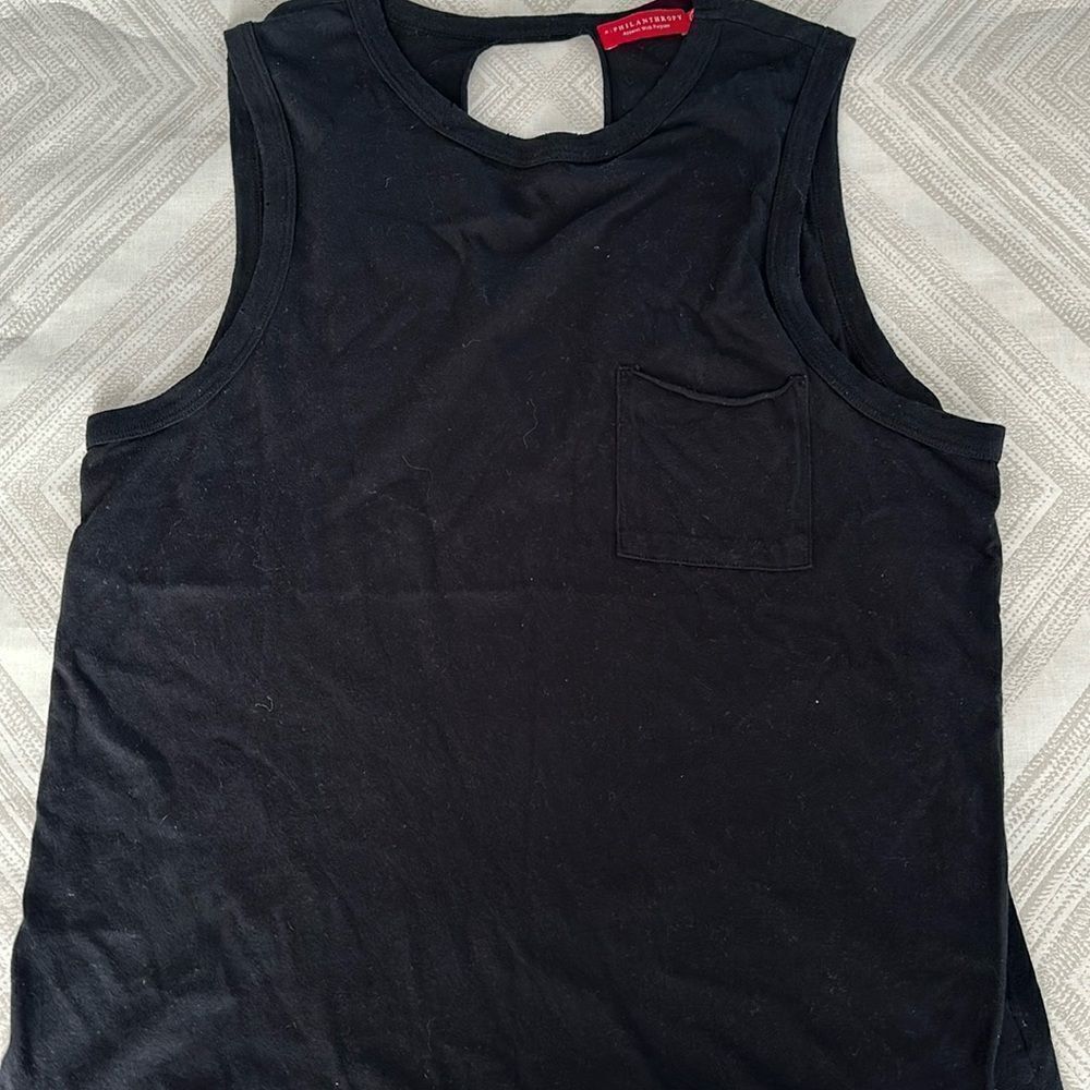 Philanthropy Women’s Black Open Back with Pocket Tank Top, Size XL